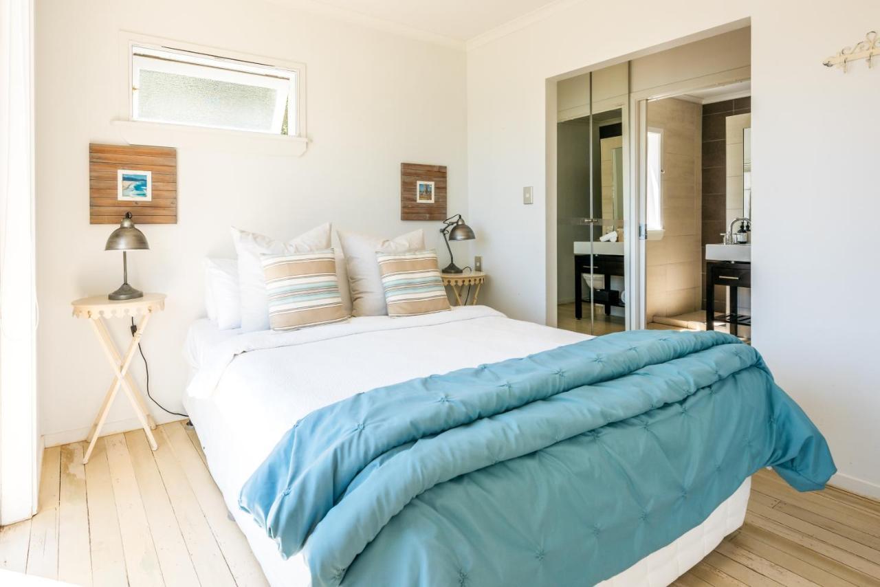 Bach On Burrell Villa Oneroa Bagian luar foto